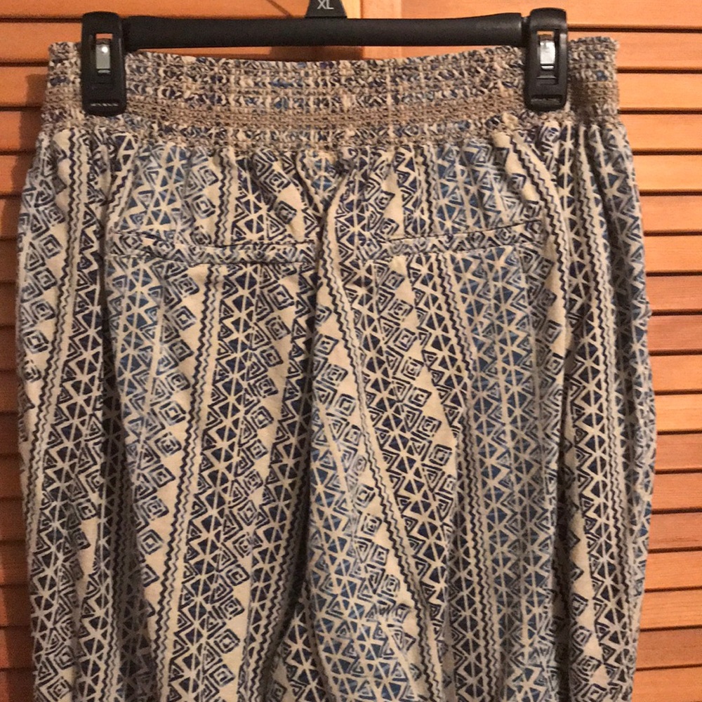 Pants - Picture 5 of 5